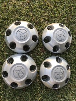 TACOMA 2019 WHEEL HUB CAPS