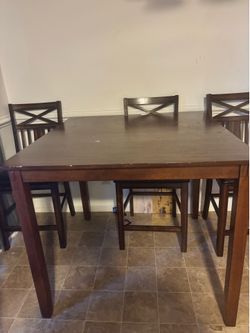 Kitchen table
