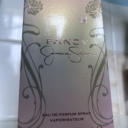 Jessica Simpson fancy perfume
