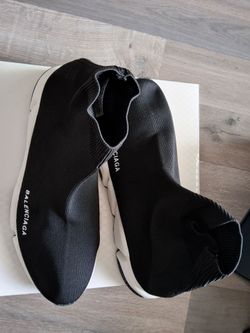 BALENCIAGA
