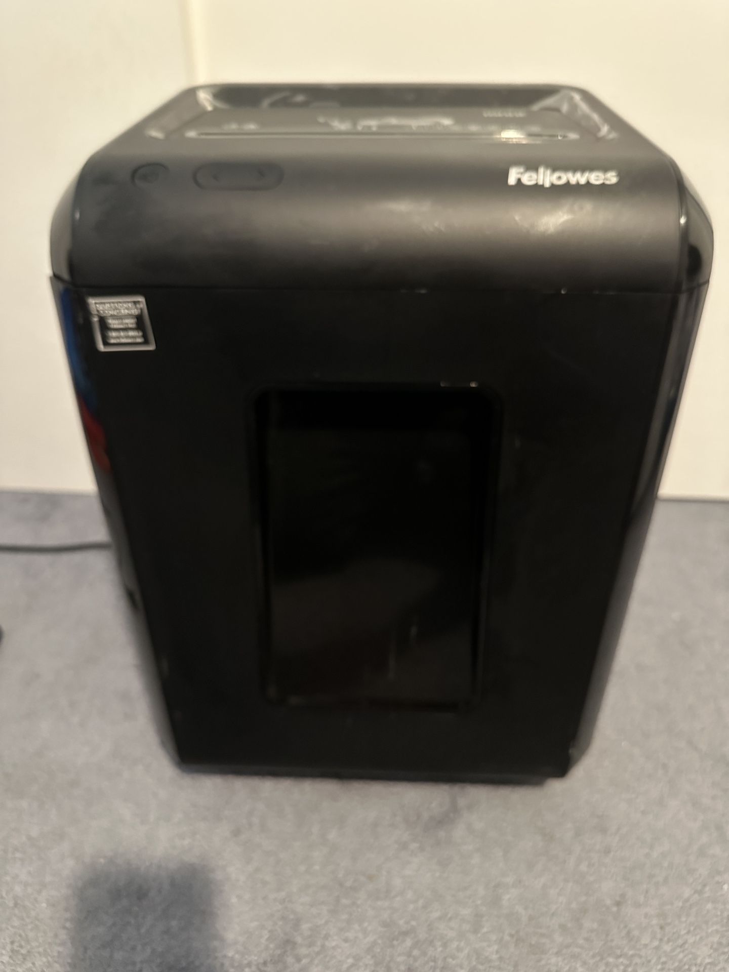 Fellowes Powershred 1800C 18-Sheet Crosscut Shredder