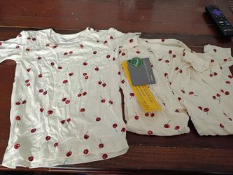 2 New Baby Outfits Size 4t