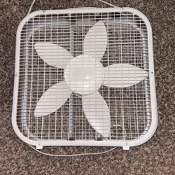 Lasko 20 inch Classic Box Fan 