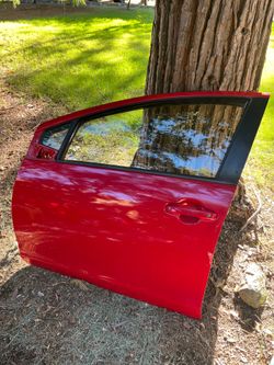 2012 - 2018 Toyota Prius C front door driver side