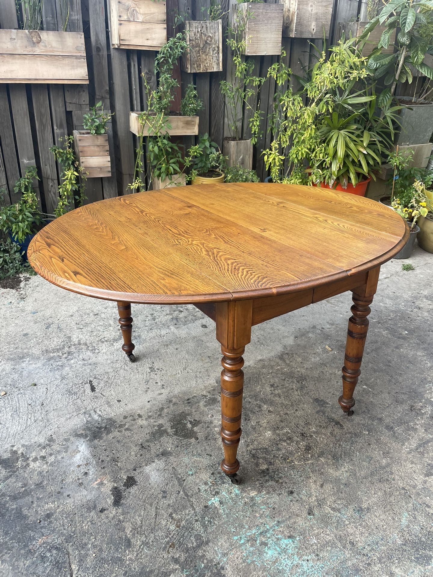Vintage Antique Oval Solid Oak Kitchen / Dining Table