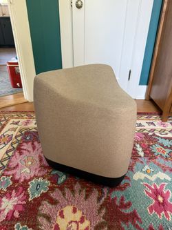 Pouf Ottoman