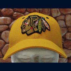 Chicago Blackhawks Size Small Zephyr "YELLOW W/BLACK EYELETS" Hat (NW/OT) UNWORN!😇 IMMACULATE CONDITION!👀🤯 Please Read Description.