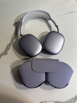 Purple Apple AirPods Max