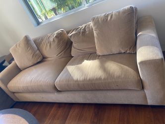e: Comfortable Beige 2-Seater Loveseat Sofa