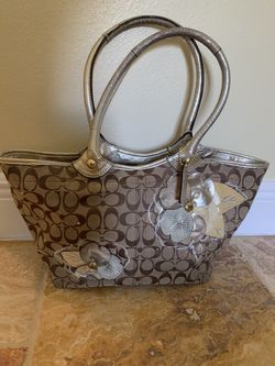 Coach purse