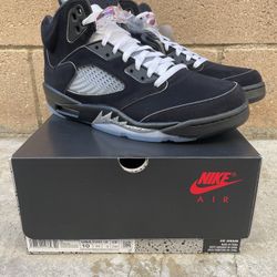 Air Jordan 5 Black Metallic Reimagined 