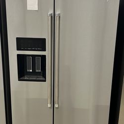 KitchenAid Side By Side Refrigerator 