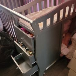 Baby Crib Of Wood 