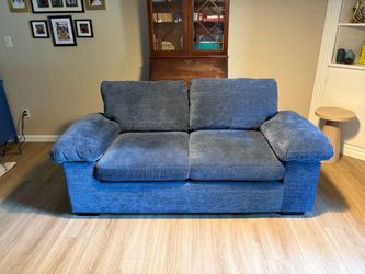 73” Colamy brand Chenille Loveseat + hassocks