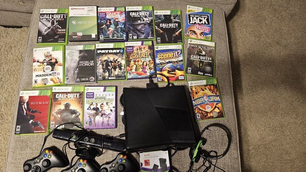 Xbox 360 with 16 games and accessories
