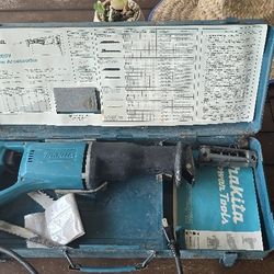 Makita Reciprocating Saw