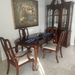 Dining Table With Chairs And Glass Cabinet