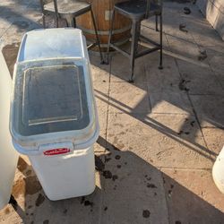 2 Commercial Rubbermaid Food Storage Bins 