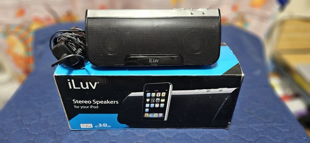 iLuv i189 Stereo Speaker with iPod Dock (Black)