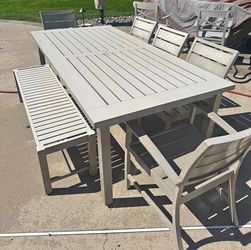 Outdoor Dining Set