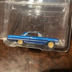 Revell Lowrider Issue 151 63 Impala Blue And Gold!