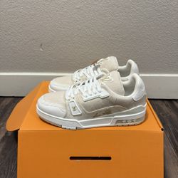 Louis Vuitton White Trainers 9.5