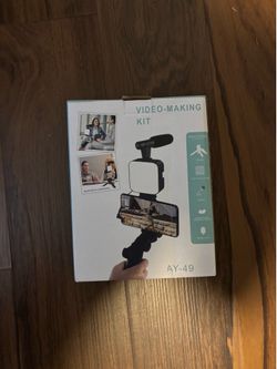 AY-49 Video Making Kit – Complete Smartphone Vlogging Kit
