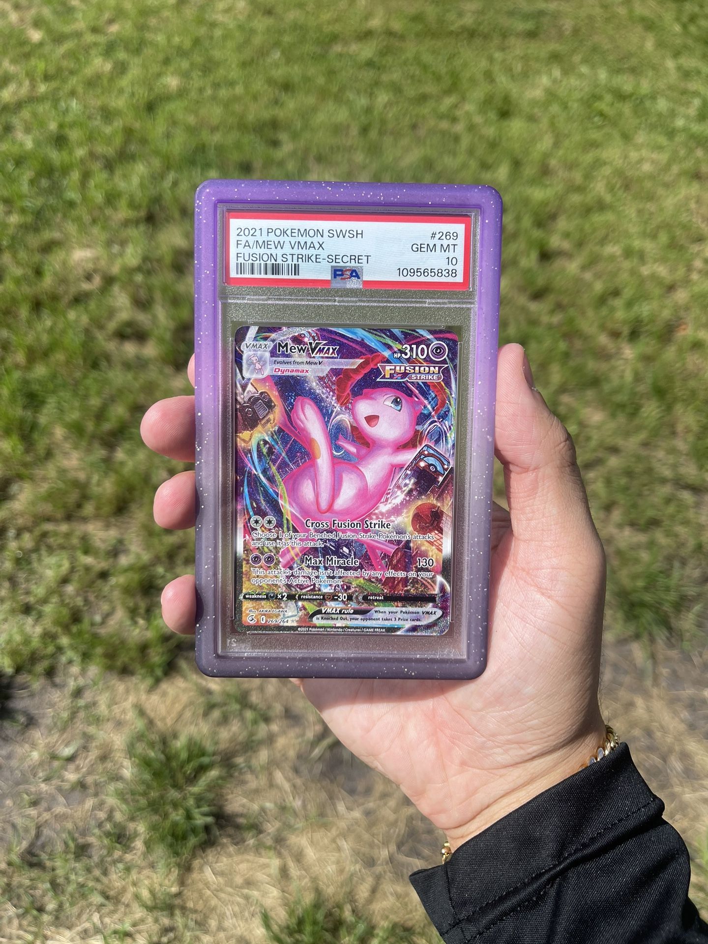 Pokemon Mew Vmax