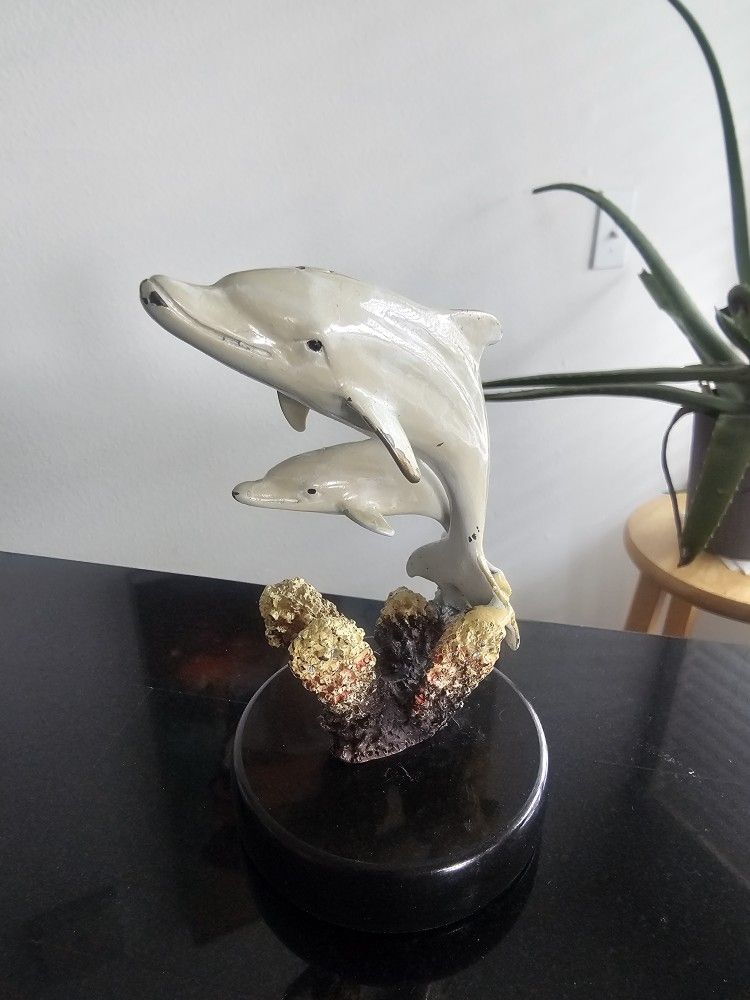 Solid Dolphin Figurine 