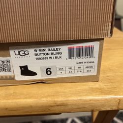 Uggs Mini Bailey Brand New Size 6 Black 