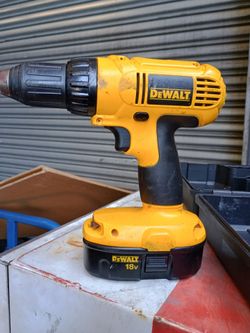 DeWalt taladro y radio