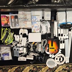 Nintendo Wii Console with Accessories 
