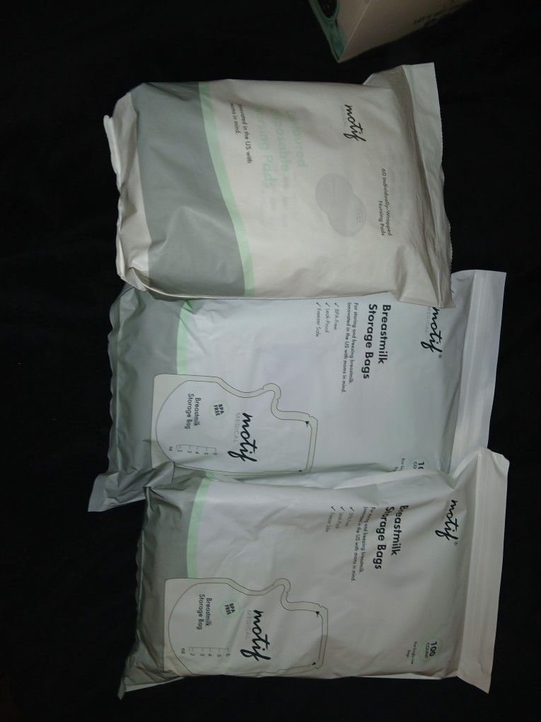 Breast Pumps And Accessories 