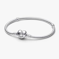 Pandora Charm Heart Bracelet Sterling silver 40$