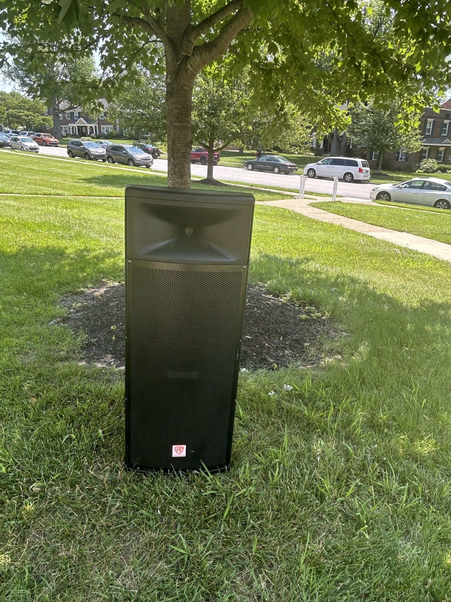 Rockville BPA225 Dual 15" Powered PA Speaker - Good Condition