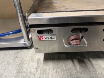 36” Wolf AGM-36 Griddle Flat Top Grill 1” with stand