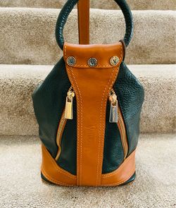 Beautiful pebbled leather Valentina convertible bag in forest green/tan
