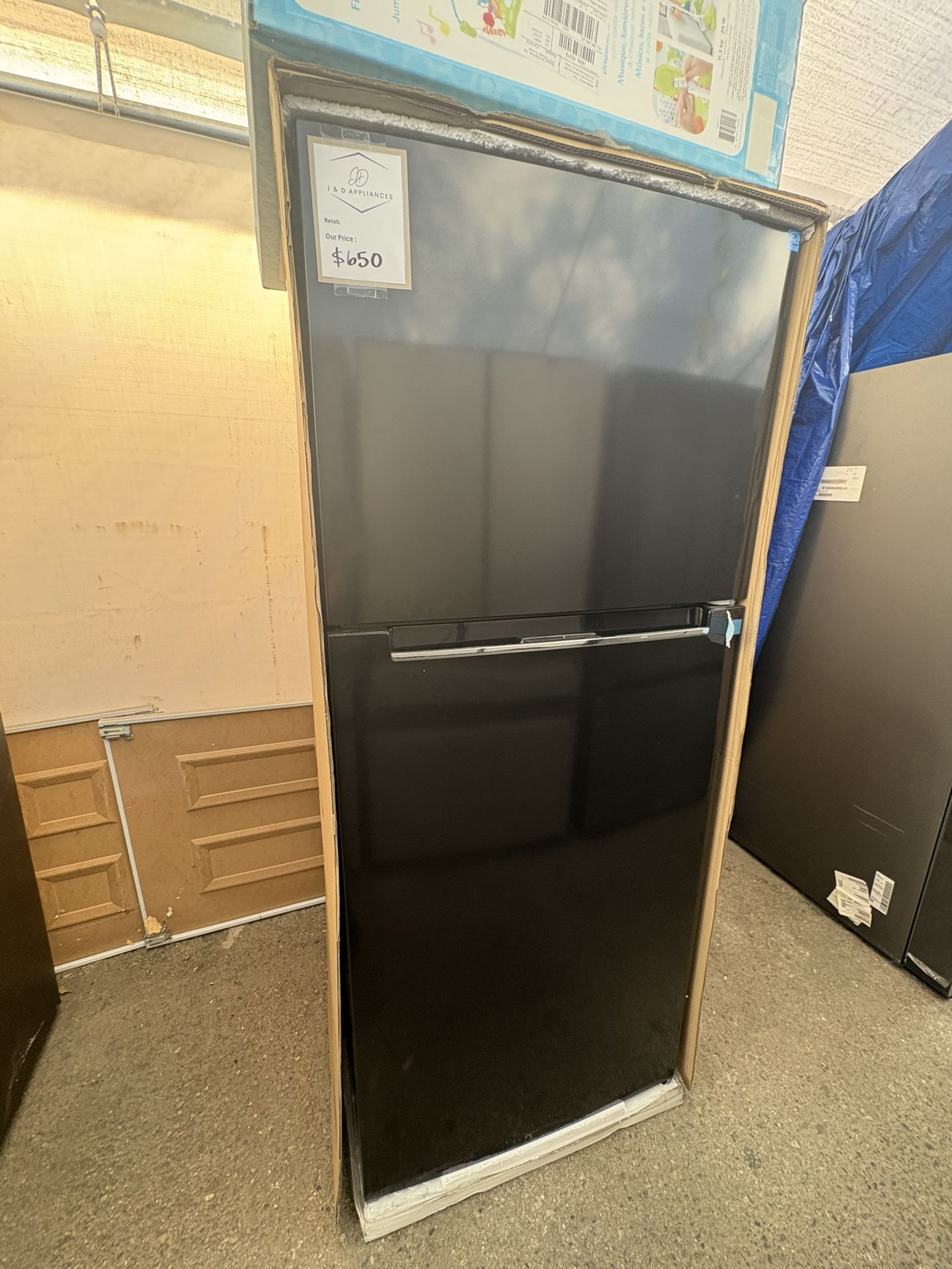 Element Top Freezer Refrigerator in Black