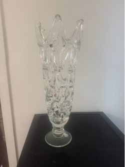 Glass vase