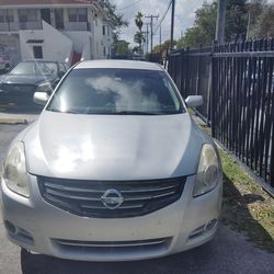 2010 Nissan Altima