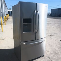 French Door Frigidaire Stainless Steel Refrigerator With Water And Ice
