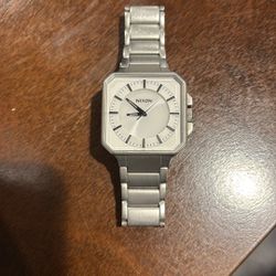 Nixon watch “platform” 