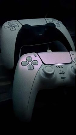 Pearl white ps5 controller brand new
