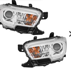 2022 Toyota Tacoma Halogen Headlights with Bulbs