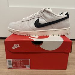 Nike Dunk Low SE “White Black Team Red” Women’s Size 11 / Men’s 9.5 HQ3502-100