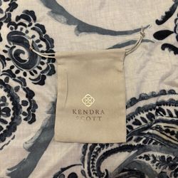 Kendra Scott Jewelry Bag