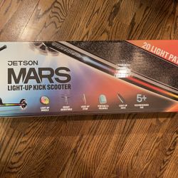 Light Up Scooter For Kids. Brand new. FREE SHIPPING