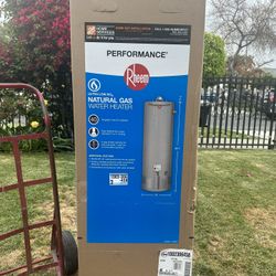 NEW RHEEM 40 GALLON WATER HEATER 6 YEAR WARRANTY 