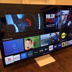 LG Smart Monitor (43SQ700S) -43-Inch 4K UHD(3840x2160)