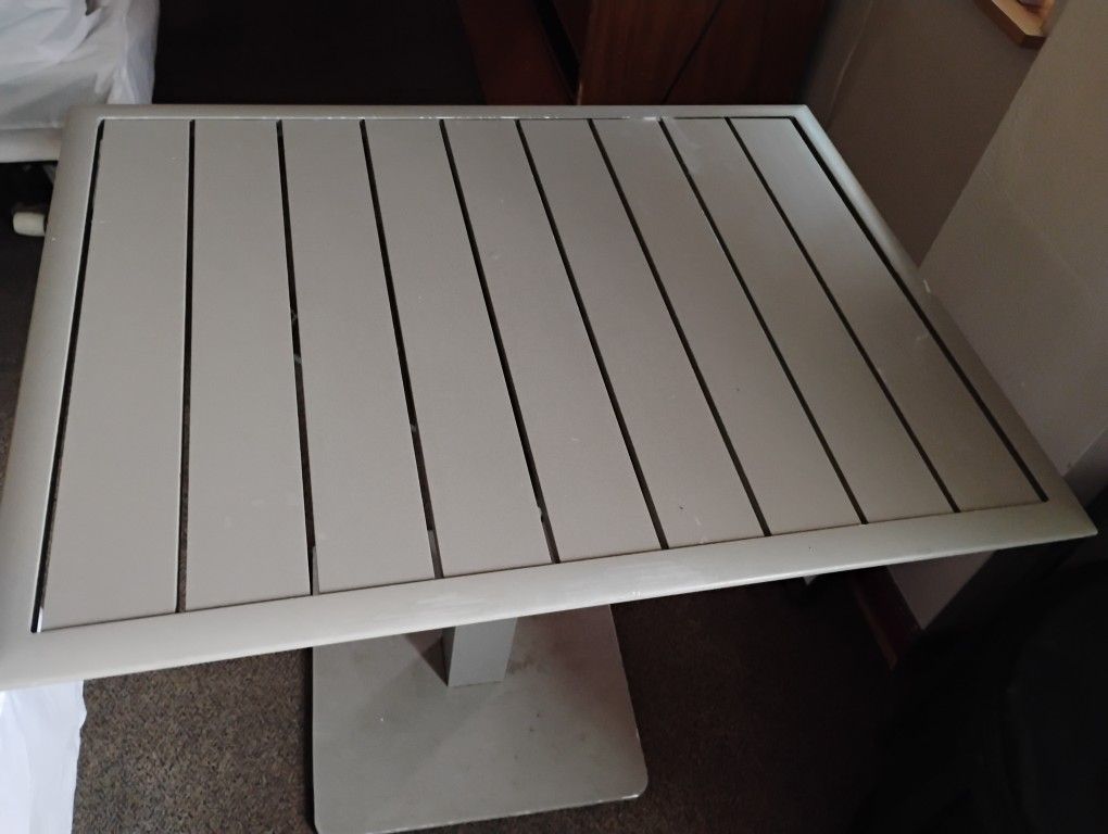 Bar Table And Rocking Chair